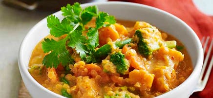 Red vegetable curry