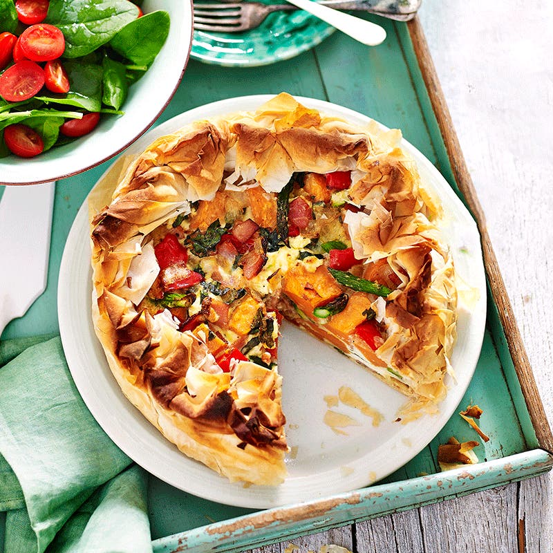 Deep dish bacon and vegetable tart