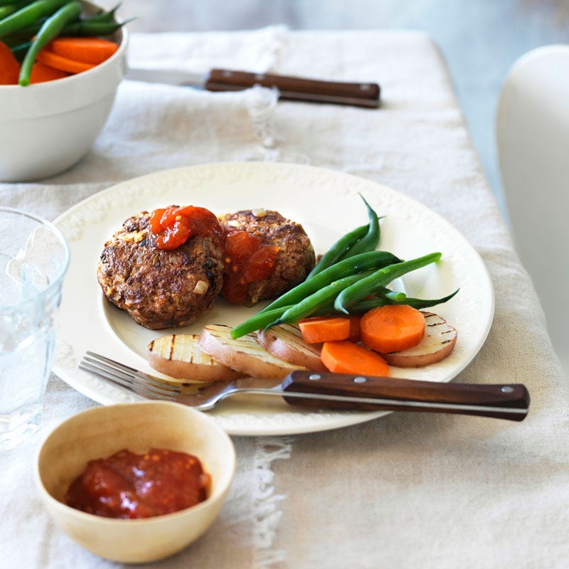 Photo of Beef rissoles with chutney by WW