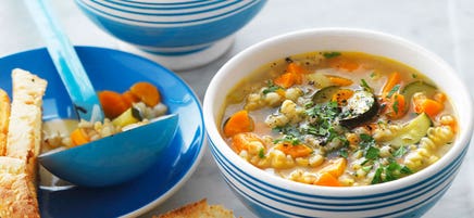 Vegetable and barley soup