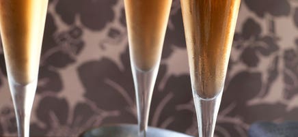 Champagne and raspberry jellies