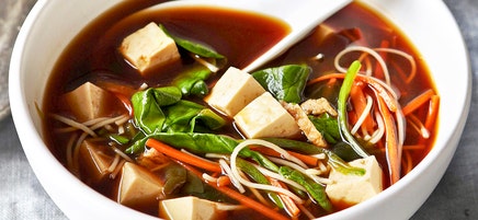 Tofu and vegetable laksa