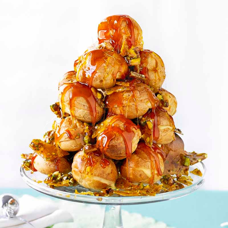 Photo of Creme caramel choux Christmas tree by WW