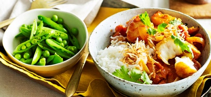 Fish and fennel curry with toasted coconut