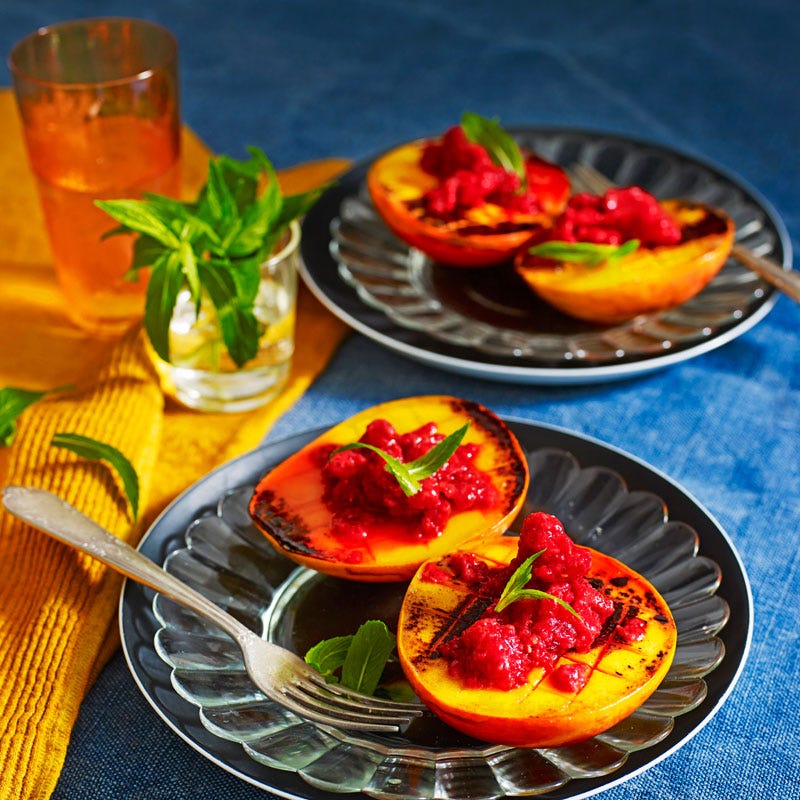 Grilled mango with raspberry granita