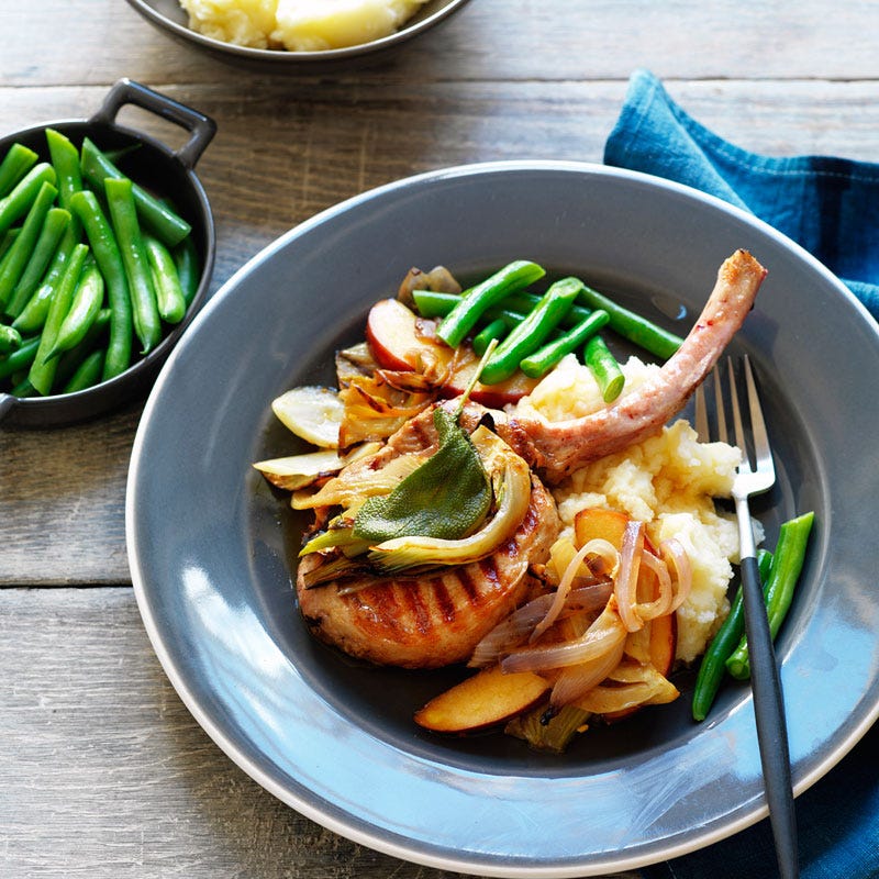 Photo of Pork chops with apples and fennel by WW