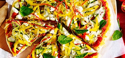 Veggie and goat’s cheese pizza