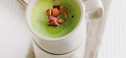 Pea and bacon soup
