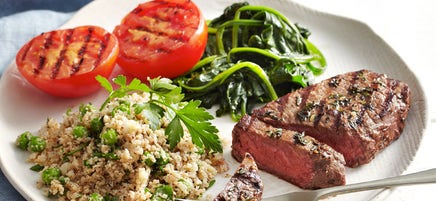 Grilled steaks with cauliflower rice