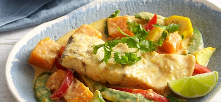 Thai yellow fish curry and vegetables