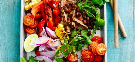 Steak and black bean salad