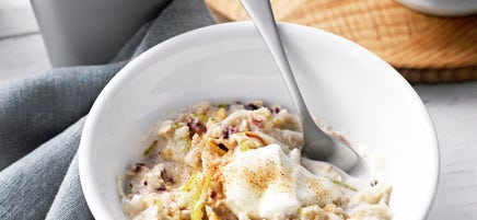Cranberry, pear and almond bircher muesli