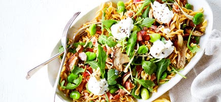 Mixed mushroom, pancetta, broad bean and rocket pasta
