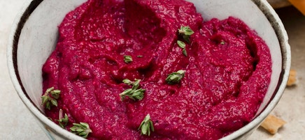 Roasted beetroot dip