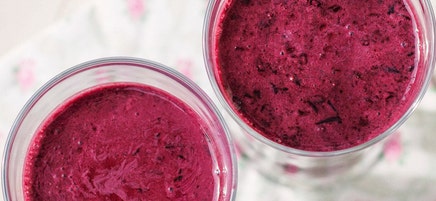 Mixed berry smoothie
