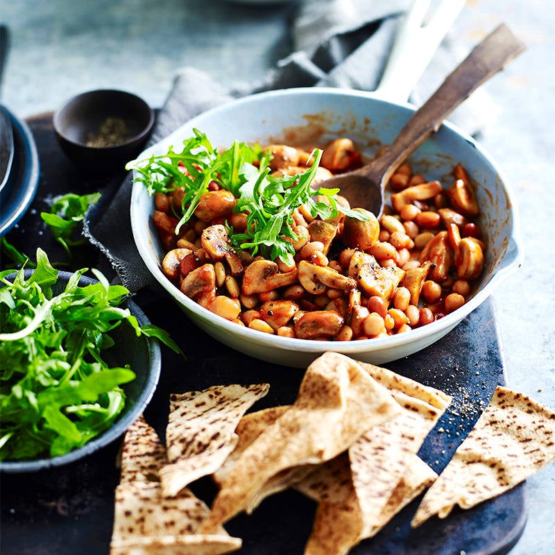 Photo of Pita crisps with mushrooms and beans by WW