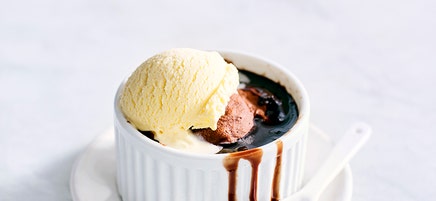 Microwave mocha pudding