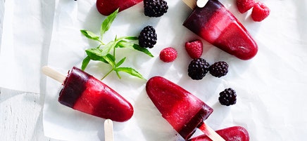 Lemon, mint and berry iceblocks