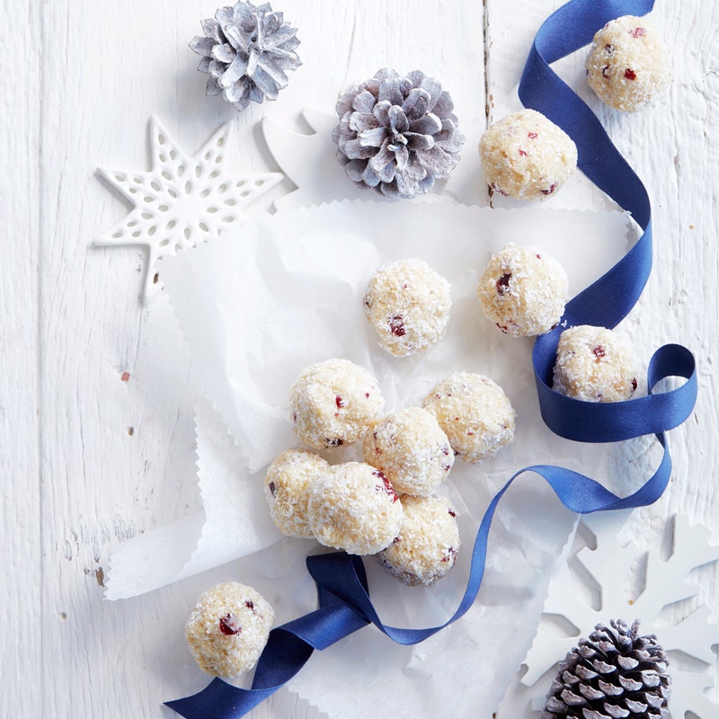 White Christmas bliss balls