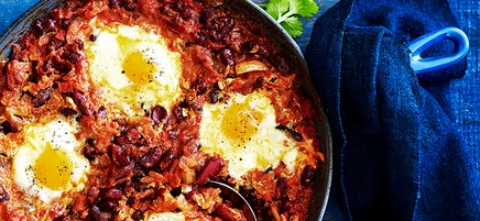 One pan Mexican shakshuka
