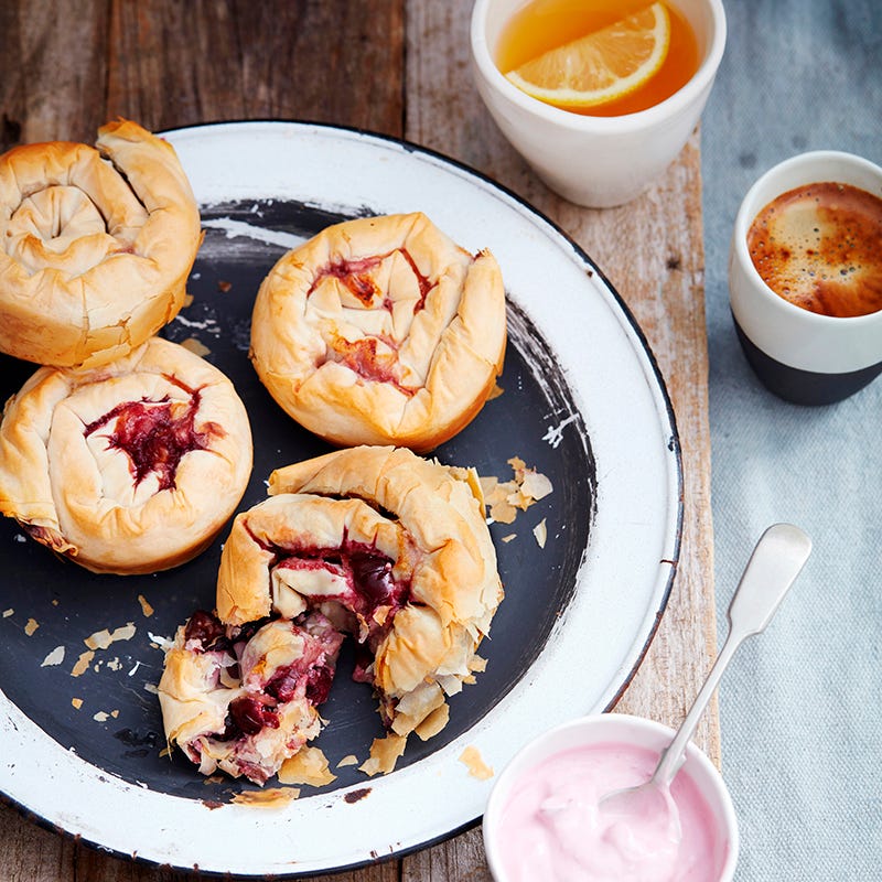 Photo of Ricotta and cherry filo snails by WW