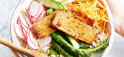 Teriyaki tofu bowl
