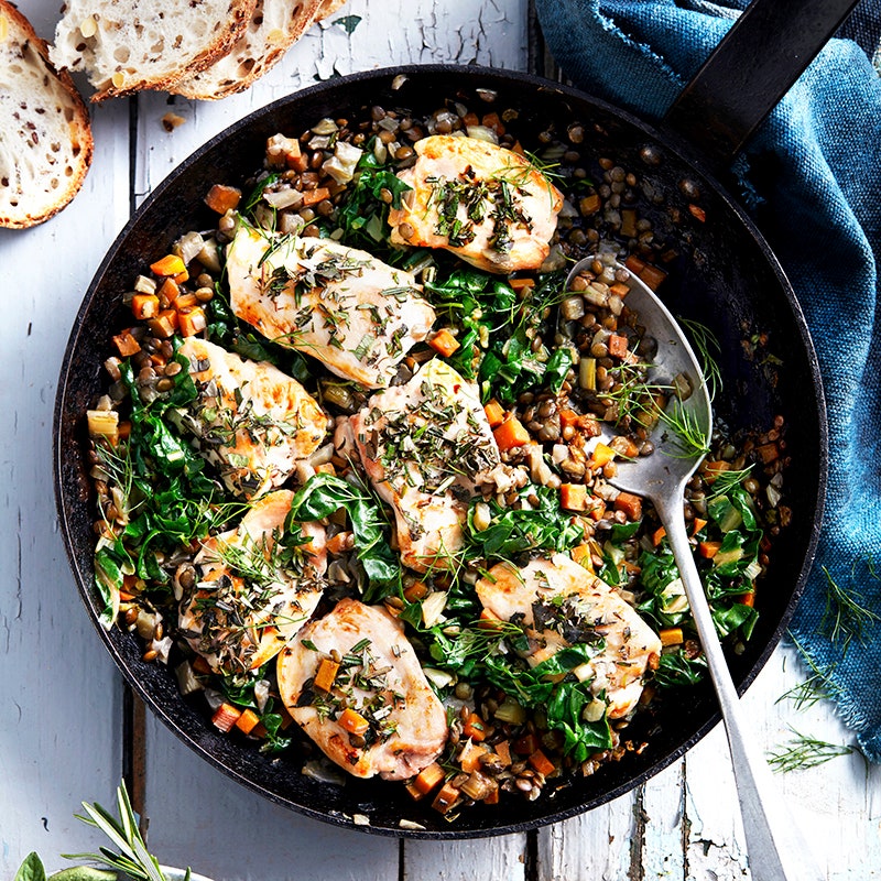 Braised chicken with lentils and fennel