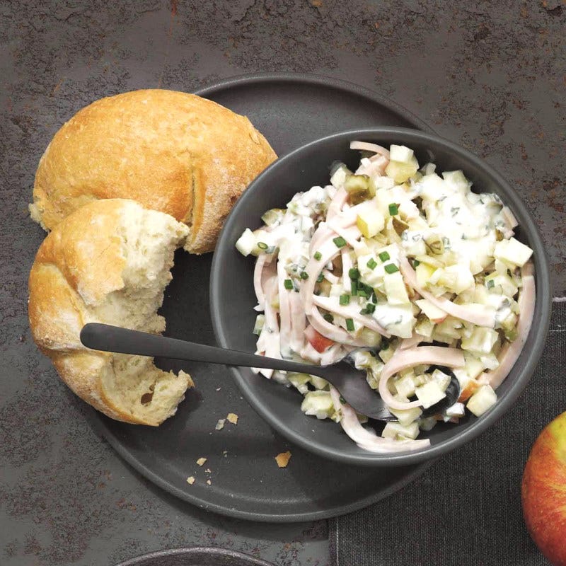 Photo de Petit pain à la salade de poulet prise par WW