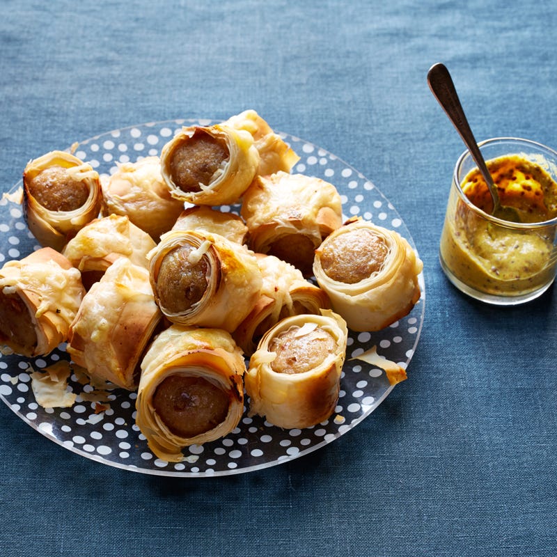 Photo of Chicks in Blankets by WW