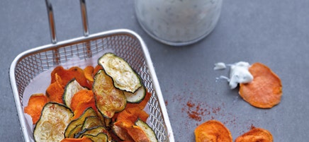 Gemüsechips mit Dip