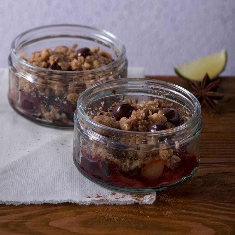 Foto Pflaumen-Lebkuchen-Crumble mit Schokotropfen von WW
