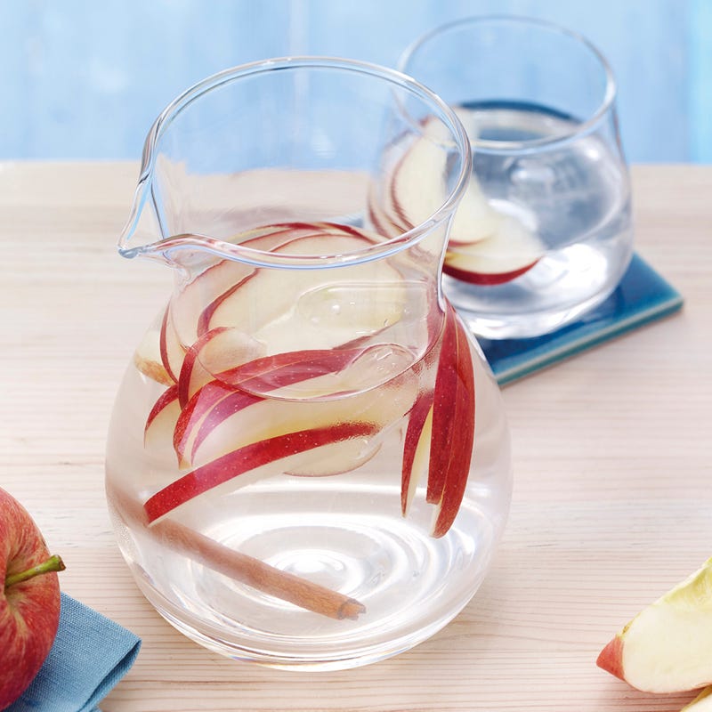 Apple Cinnamon Water