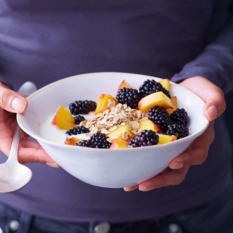Nektarinen-Brombeer-Müsli