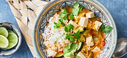 Thai-Curry mit Tofu und Reis
