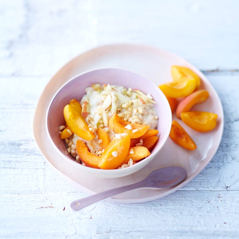Schnelles Aprikosen-Mandel-Porridge