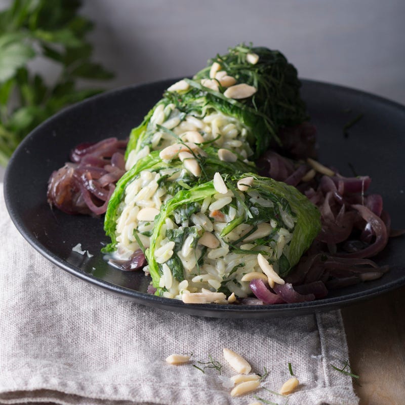 Foto Vegetarische Kohlrouladen mit Schmorzwiebeln von WW