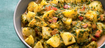Curry de pommes de terre aux épinards
