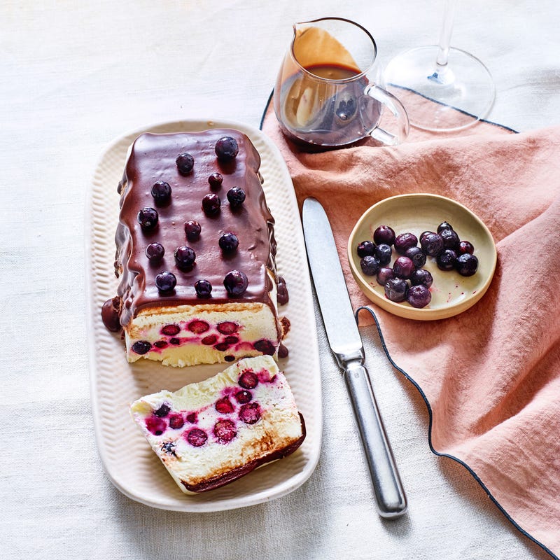 Bûche glacée miel cassis chocolat