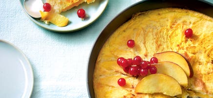 Gâteau de semoule aux pêche et groseilles