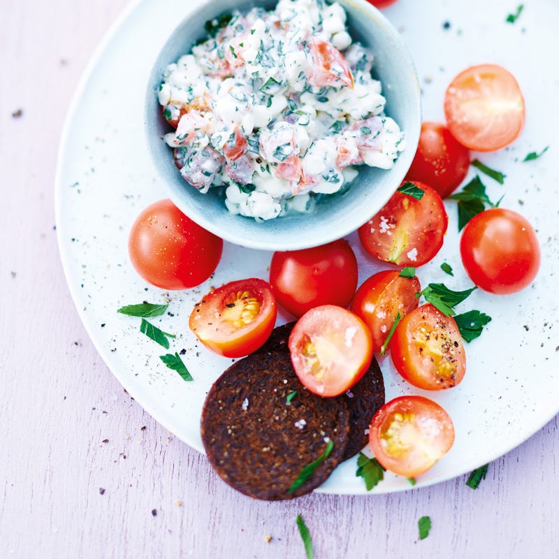 Foto van Roggebroodrondjes met cottage cheese en tomaat door WW