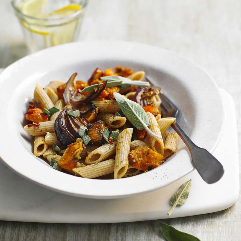 ViktVäktarna - Penne med ugnsstekt butternutpumpa och rödlök