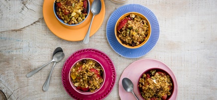Quickie fruit crumble