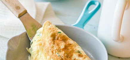 Herb & Gruyere cheese omelette