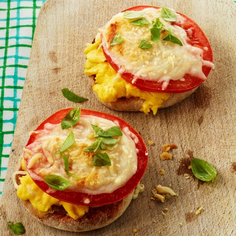 Photo of Breakfast scrambled egg pizza by WW