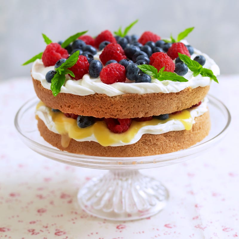 Photo of Fresh berry sponge by WW