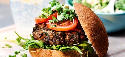 Mushroom & lentil burgers