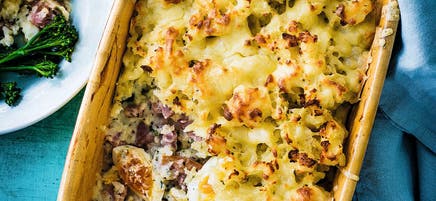 Gammon & egg pie