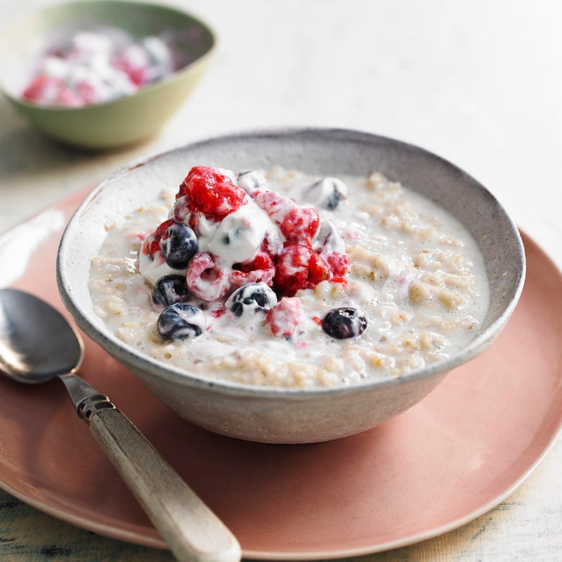 Photo of Berry crush porridge by WW