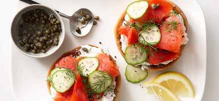 Smoked salmon & cucumber mini bagel