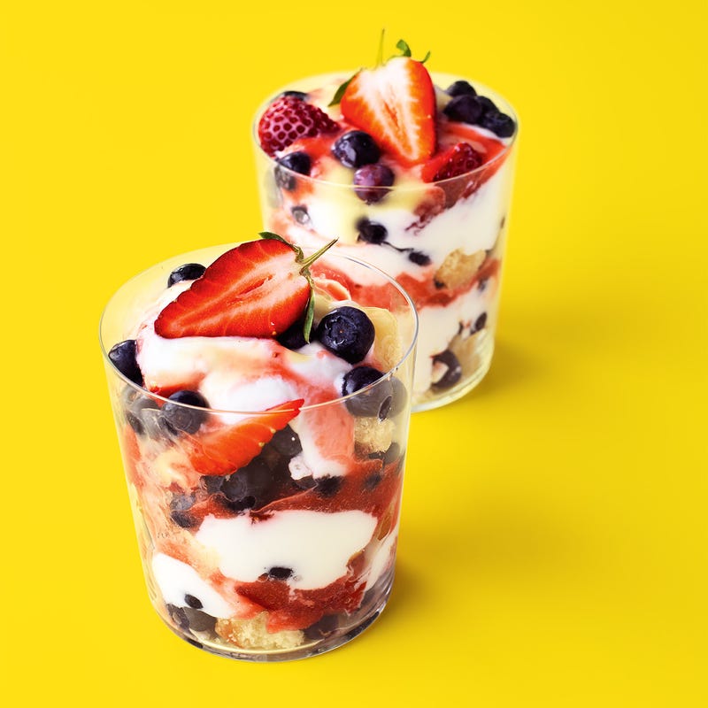 Photo of Zesty strawberry & blueberry parfait by WW